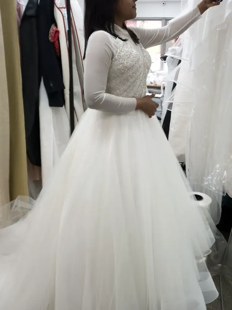 wedding dress tailor